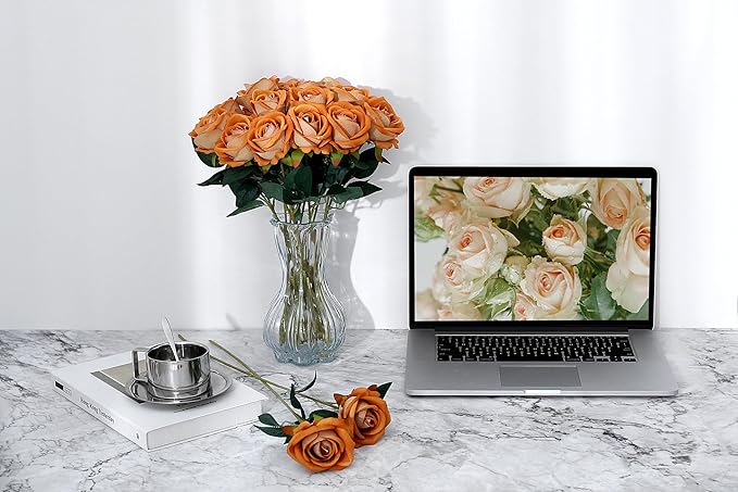 SITUMEIZI 15PCS Artificial Roses Silk Flowers Fake Roses Realistic Bouquet Long Stem with Gift Box for Mother's Gift Day Home Party Wedding Decorations(Gold)