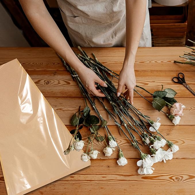 BEISHIDA 100 Pcs Flower Wrapping Bags, Bouquet Sleeves Kraft Paper 15.7 x 13.7 in Clear Flower Sleeves for Bouquets Florist Supplies, Mother's Day, Valentine's Day, Graduation