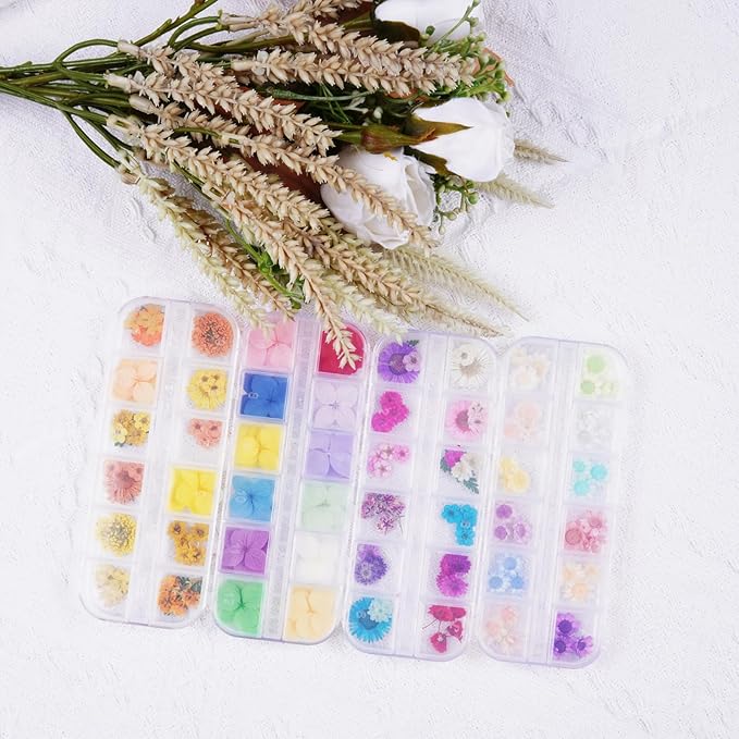 60Pcs Small Dried Pressed Flowers for Crafts,Xinxinran Mini Dry Flower Kit for Nail Art,Epoxy Resin Accessories,Bookmark,Nails, Jewelry Making,Candle,Soap,Resin Molds(1 Boxs)