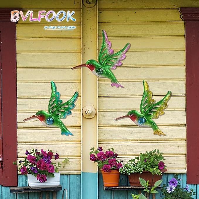 Metal Hummingbird Wall Decor, Wall Art Christmas Sculpture for Patio Fence, Set of 3, 9 Inch, Christmas Indoor Outdoor Gift for Family