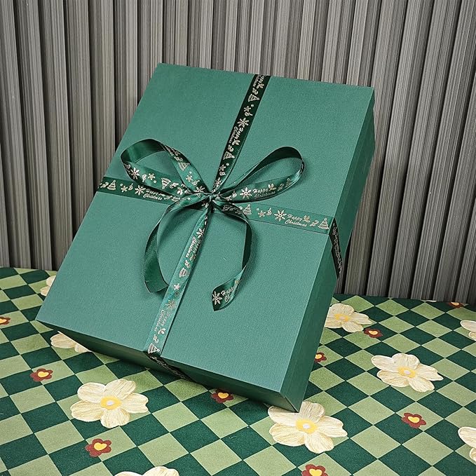 YINUOYOUJIA Large Gift Box with Lid 16.5x13x5.5 inches,Boxes for Christmas Presents,Contains Card,2 Roll Ribbons,Shredded Paper Filler.