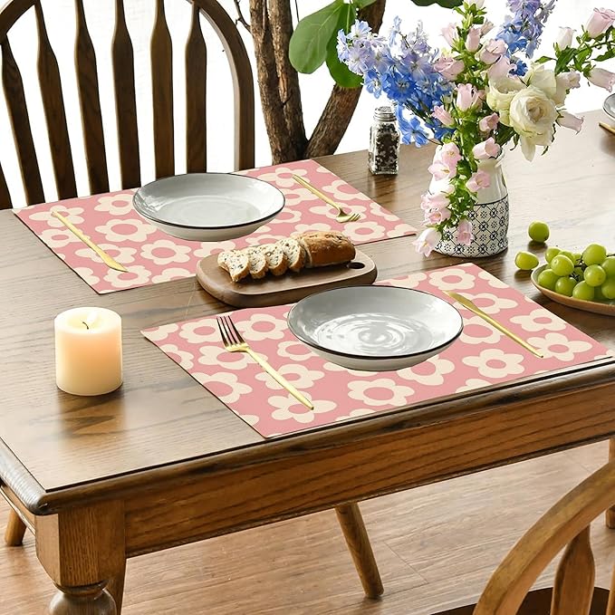 Vintage Groovy Flowers Placemats Set of 4, Placemats for Dining Table,Heat Resistant Stain Resistant Wipeable Table Mats for Kitchen Dining Holiday Party Home Decor,12x18 Inch