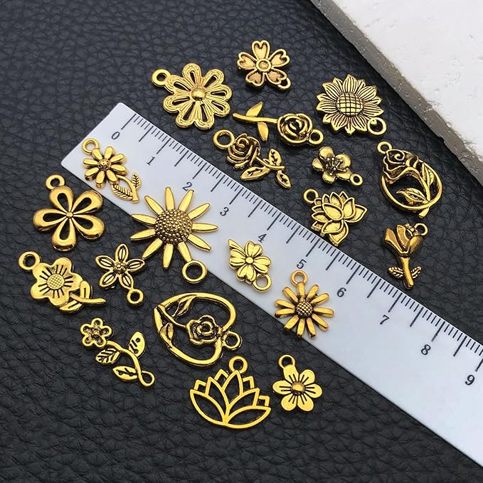 WOCRAFT 60pcs Antique Gold Flowers Bracelet Charms for Jewelry Making Sets DIY Necklace Bracelet Keychain Crafting Charms Kit Craft Supplies (SN876)
