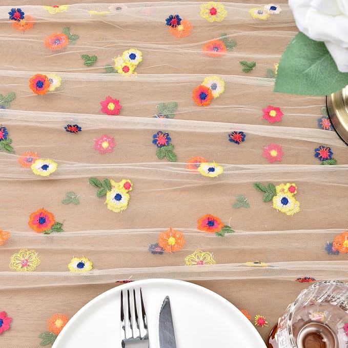 Joanlody Champagne Embroidery Daisy Christmas Table Runner 10ft Florals Seasonal Tulle Table Runner Holiday Kitchen Dining Table Decoration for Home Party Indoor
