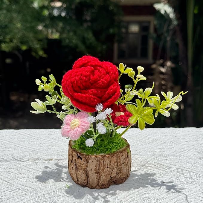Handmade Crochet Rose Bouquet Knitted Creative Potted Plant Cute Home Desktop Decorations and Gifts for Friends, Lovers, Classmates (Red Roses)