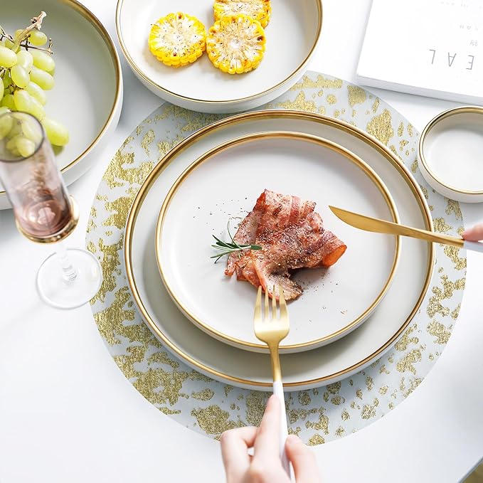 Hysenm 100 Pcs Disposable Gold Placemats Set Metallic 13 Inch Round Foil Mesh Pressed Table Doilies, Ultra-Thin Disposable Placement Mats for Home Decoration Dining Table Wedding Birthday Party