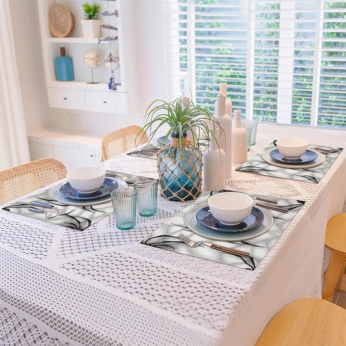 Black Spiders Placemats, Place Mats Set of 4, Heat Resistant Place Mats, Washable Table Mats for Dining Table, Non-Slip Stain Resistant Kitchen Table Placemats, Spiders Web