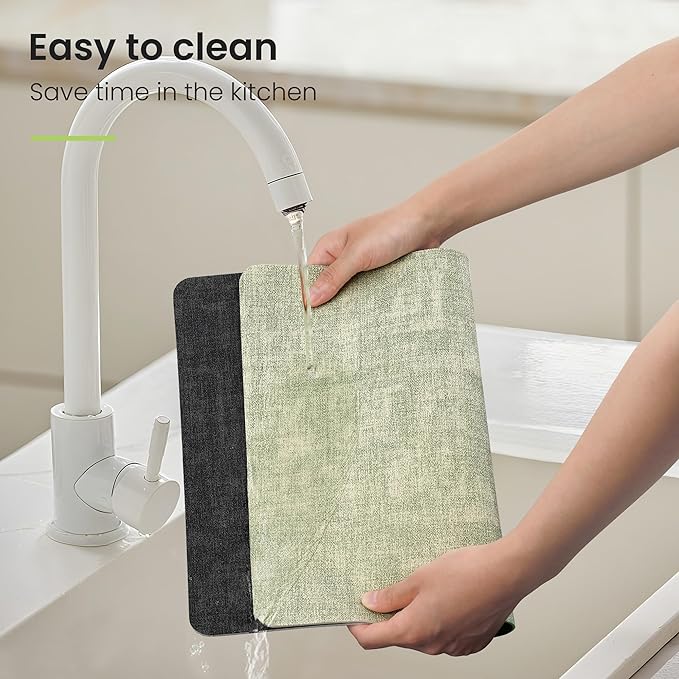 Placemats Set of 4, Faux Leather Heat Resistant Wipeable Placemats, Dual Sided Waterproof Washable Table Mats with Coaster, Suitable for Kitchen, Dining, Table Decor (4, Black Light Green)