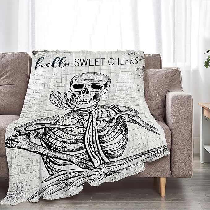 Funny Skull Throw Blanket - Skeleton Gifts & Decor - Soft, Warm, Cozy Fleece Blanket for Boys, Men, Girls, Women, Kids & Adults - 80"x60"