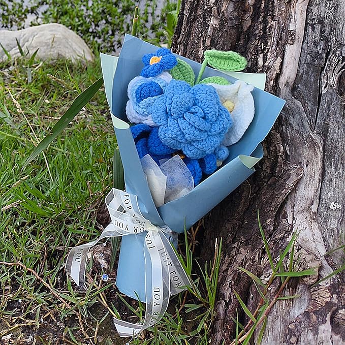 Crochet Flower Bouquet Blue Rose, Handmade Crochet Flowers Knitted Bouquet for Birthday, Wedding, Anniversary, Graduation Gift for Her, Girlfriend, Wife, Womeng (Blue)