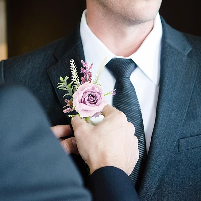 SITUMEIZI 2Pcs Purple Corsage and Boutonniere Set,Corsage Wristlet for Prom Decor,Boutonniere for Men Wedding Flowers Accessories Party Suit Decoration